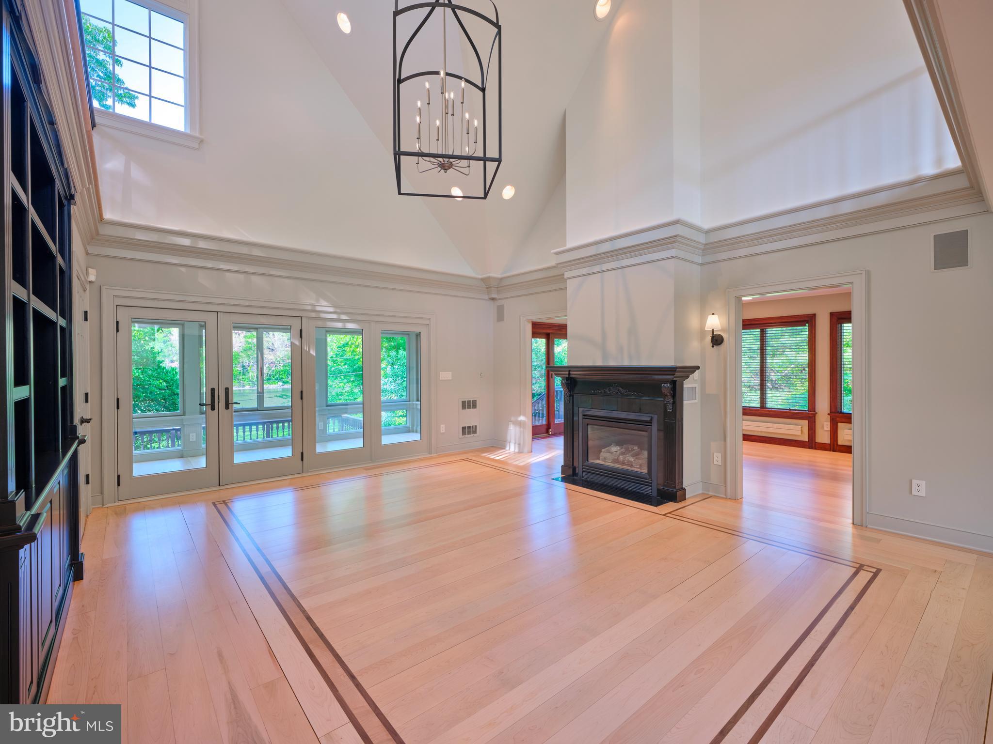 UPPER BLACK EDDY - Residential