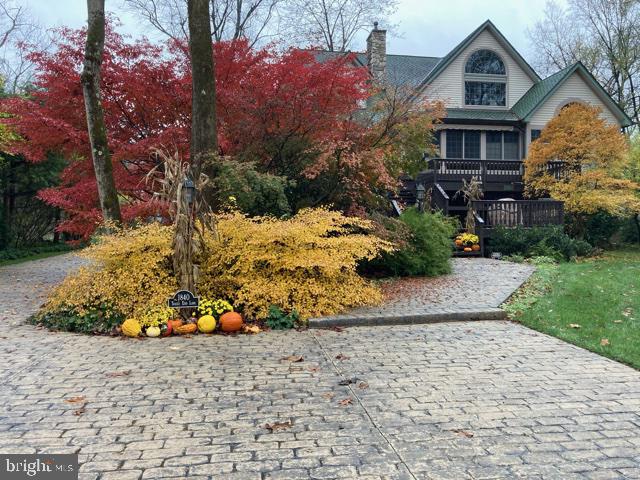 UPPER BLACK EDDY - Residential