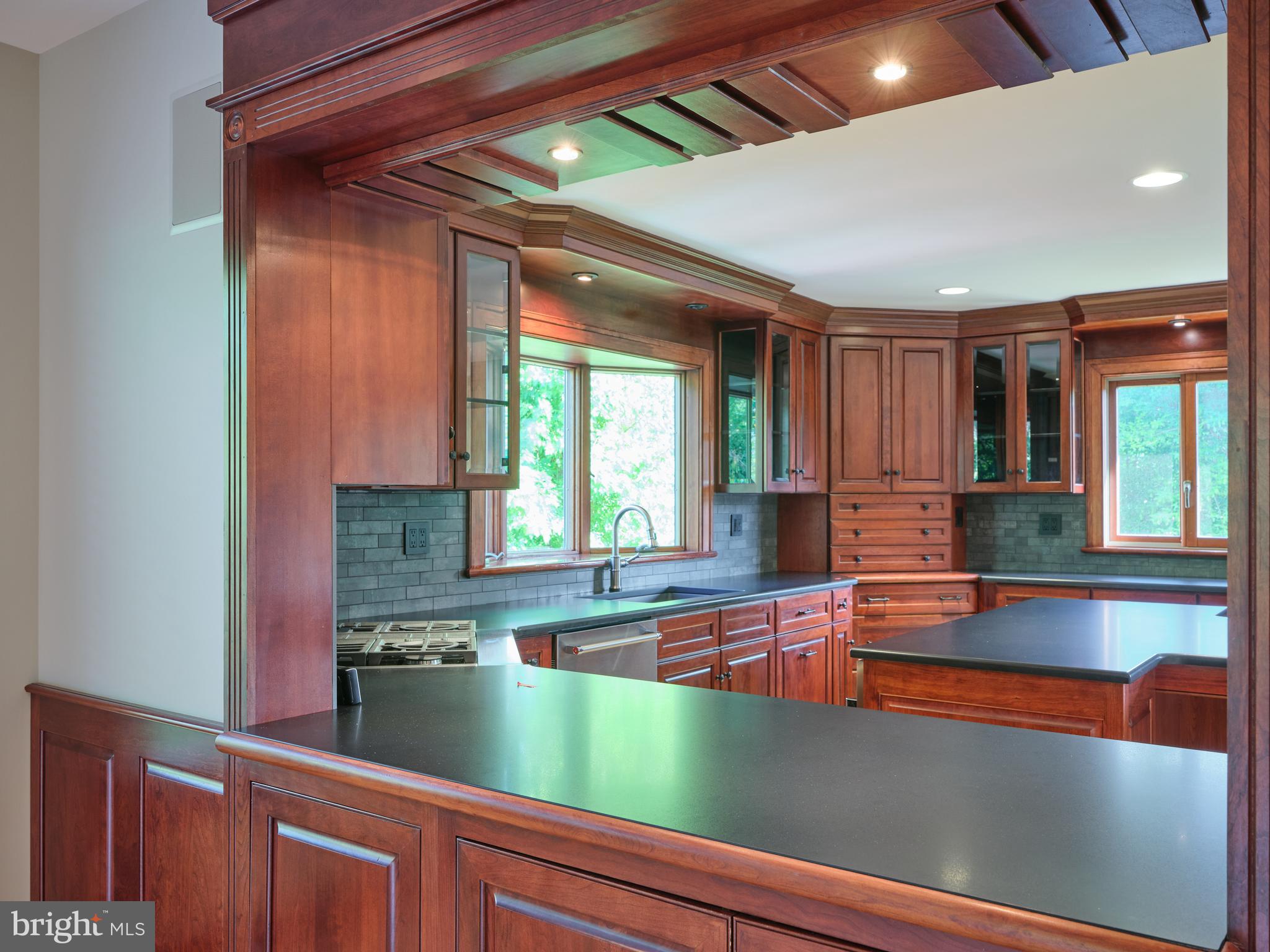 UPPER BLACK EDDY - Residential