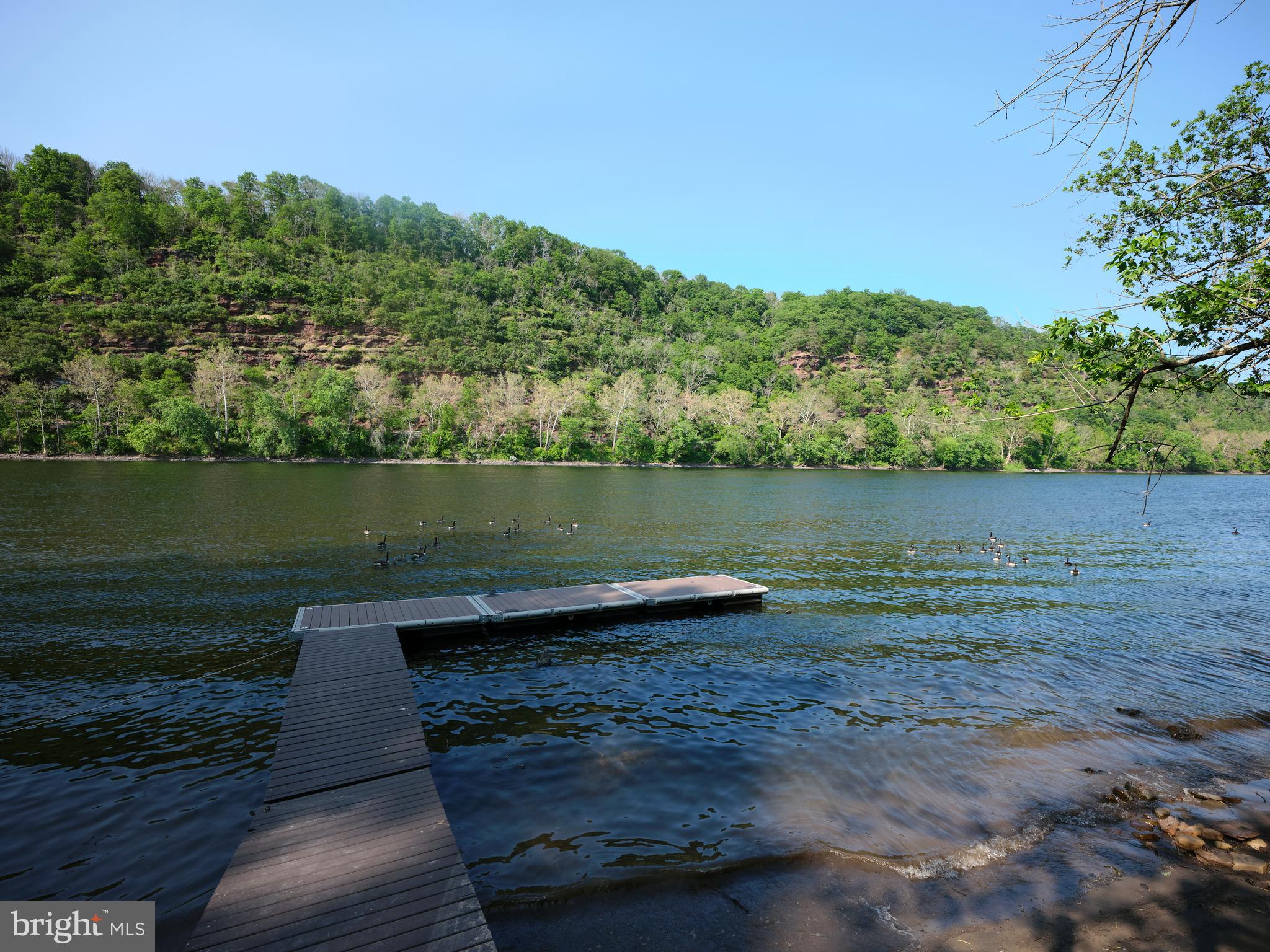UPPER BLACK EDDY - Residential