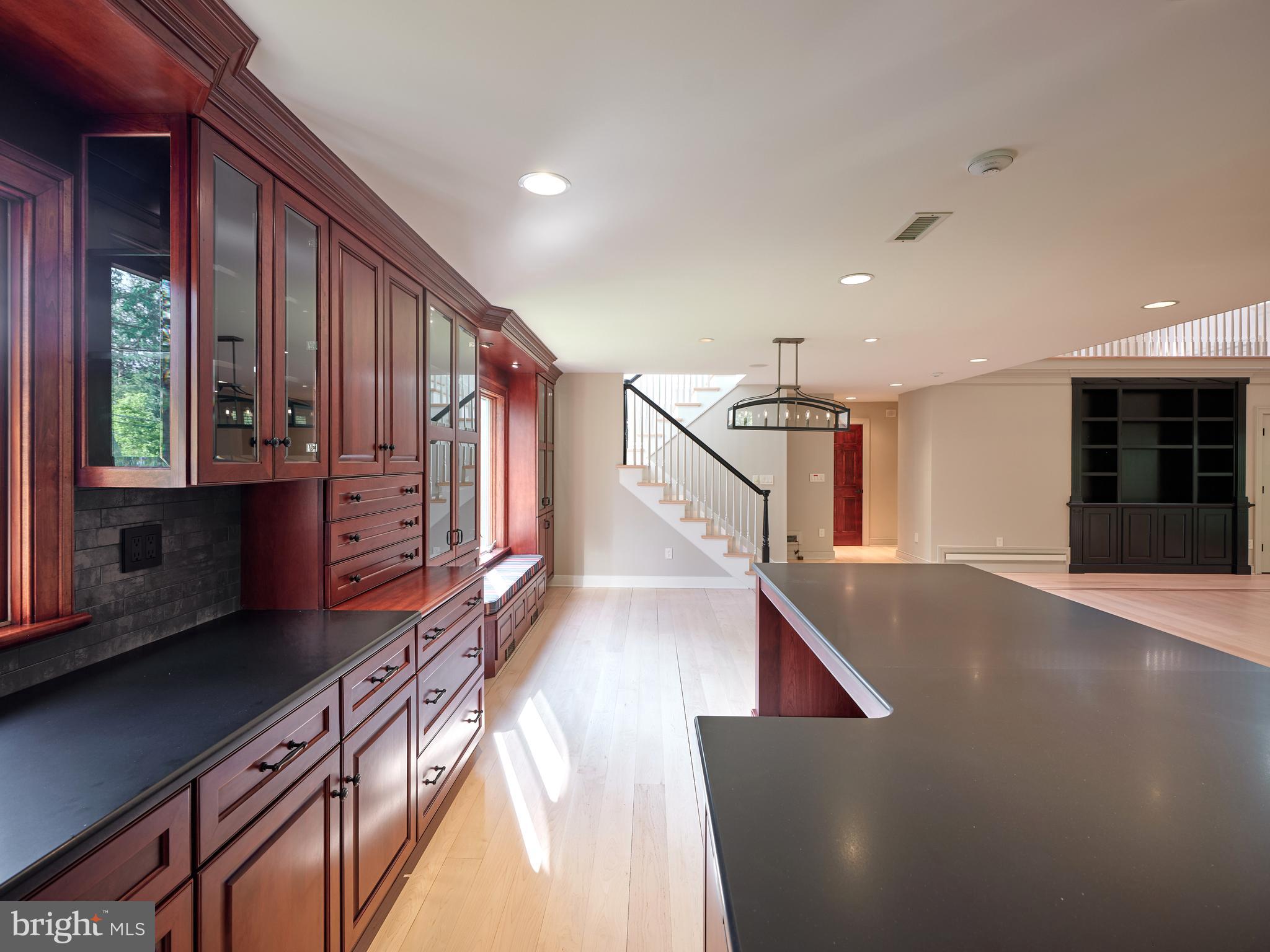 UPPER BLACK EDDY - Residential