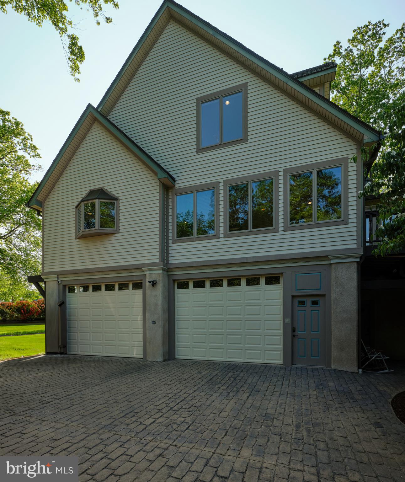 UPPER BLACK EDDY - Residential