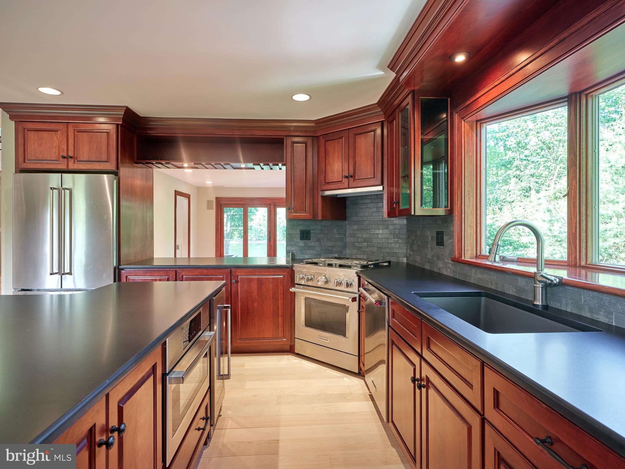 UPPER BLACK EDDY - Residential