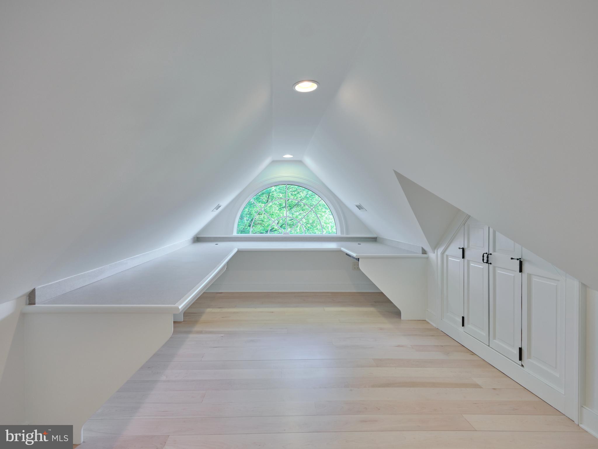 UPPER BLACK EDDY - Residential