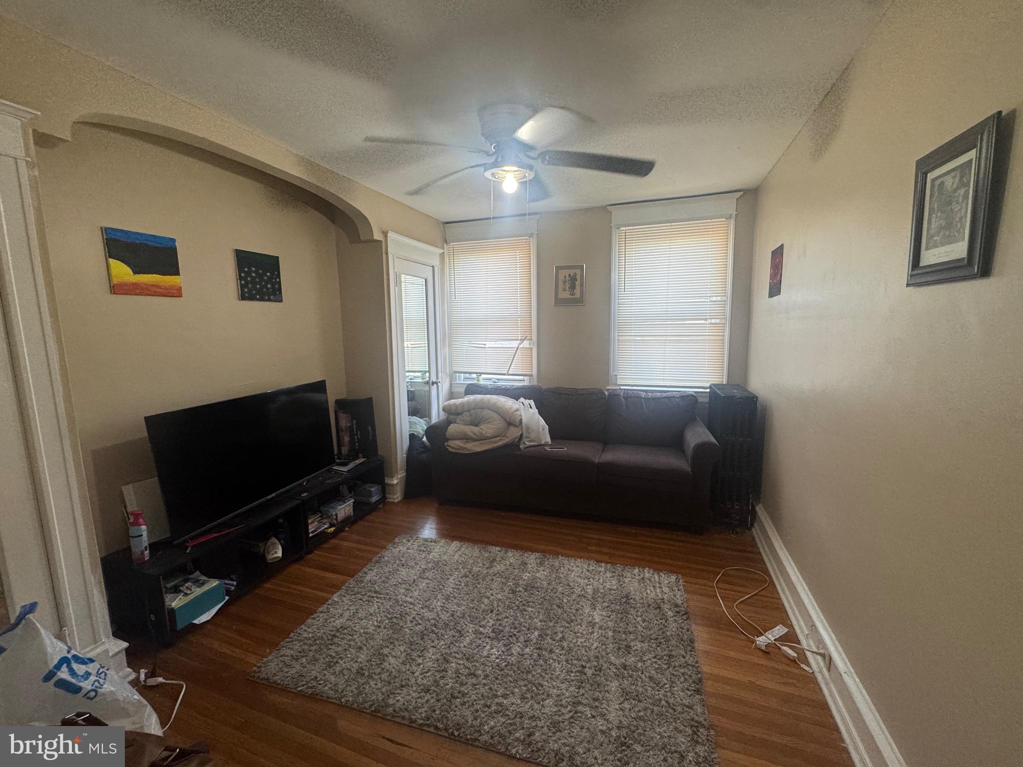 WEST OAK LANE - Residential Income