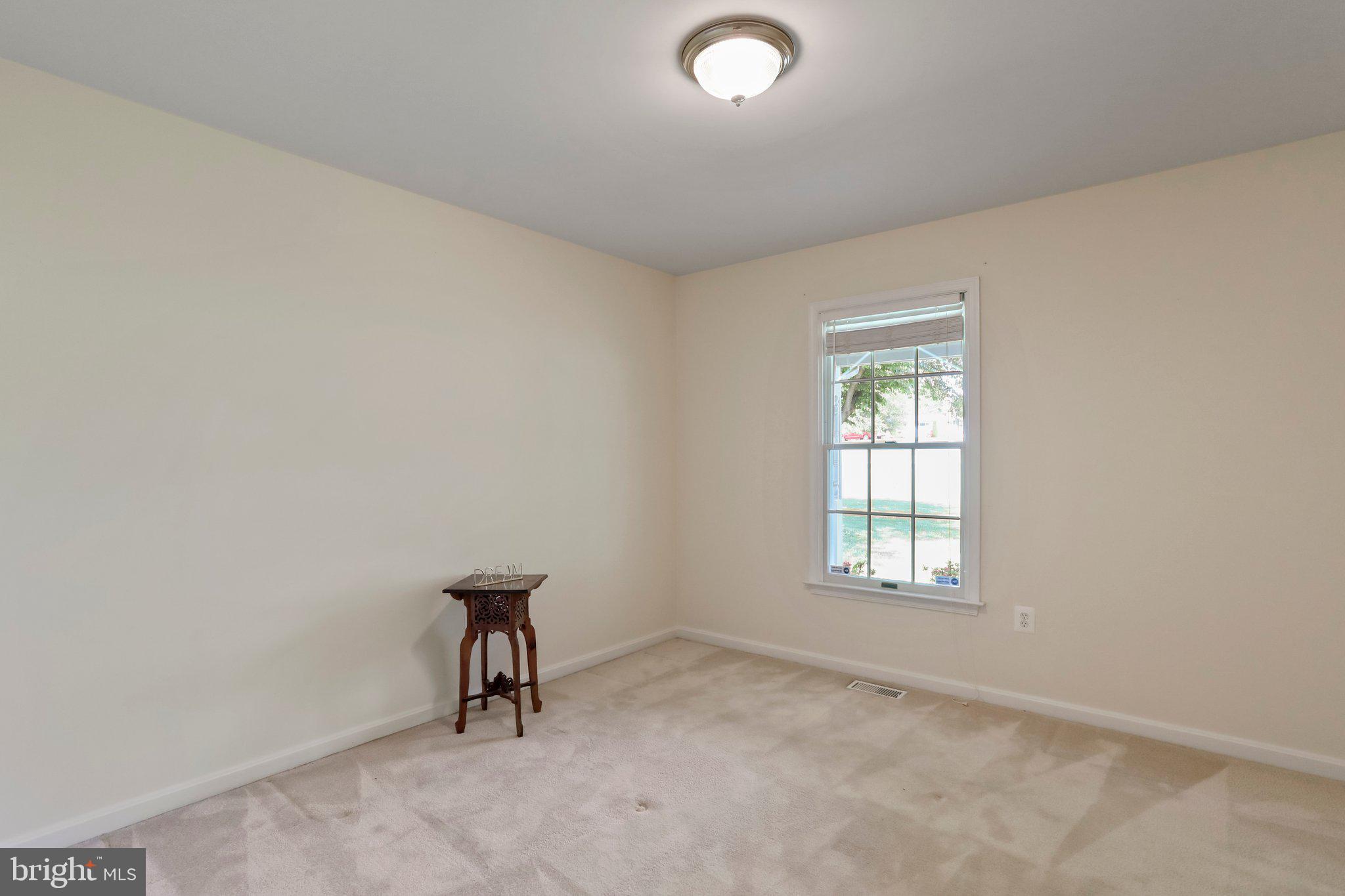 PEMBROKE GROVE - Residential