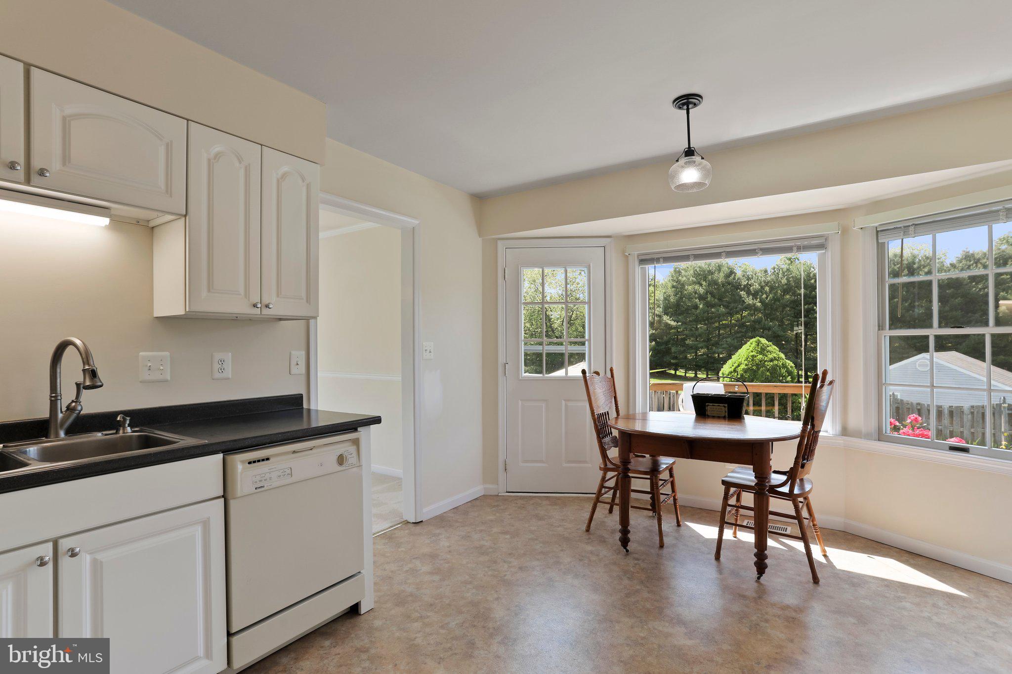 PEMBROKE GROVE - Residential