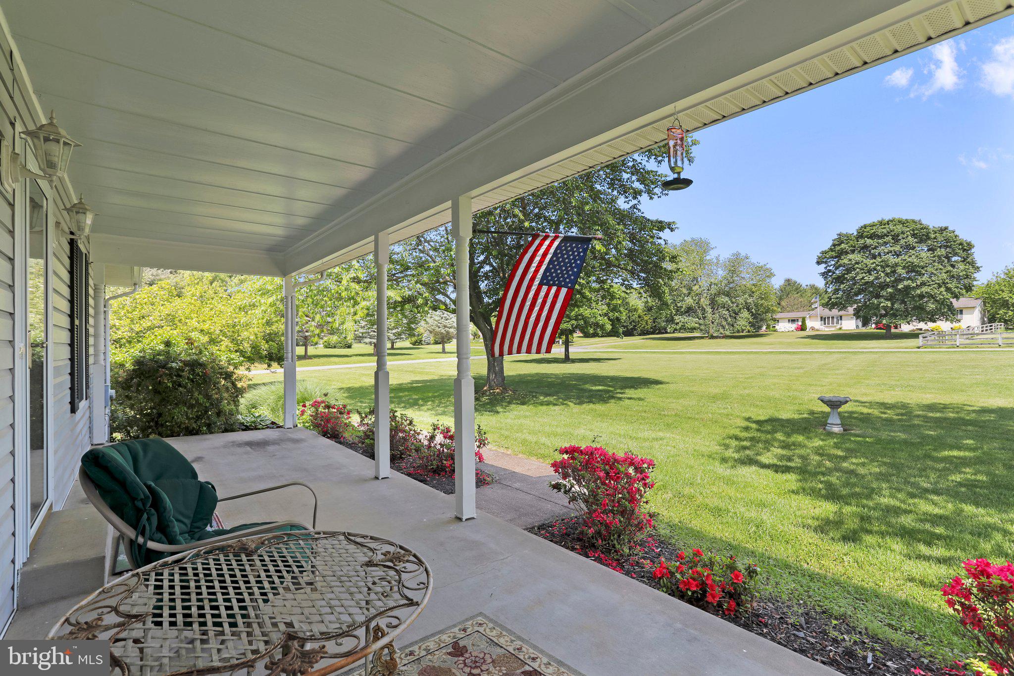 PEMBROKE GROVE - Residential