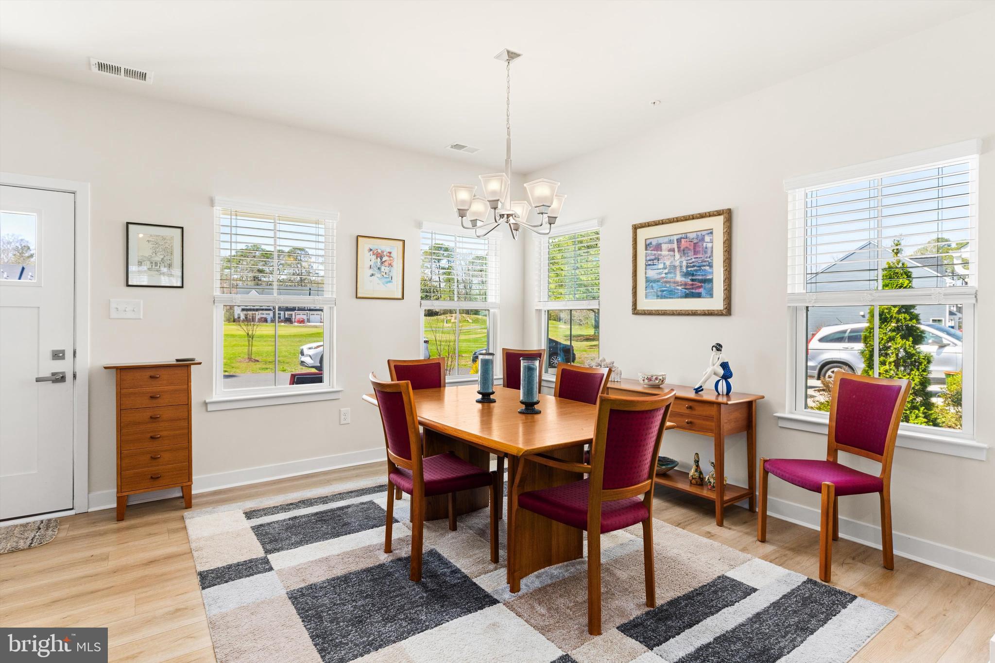 RIVER RUN - Residential