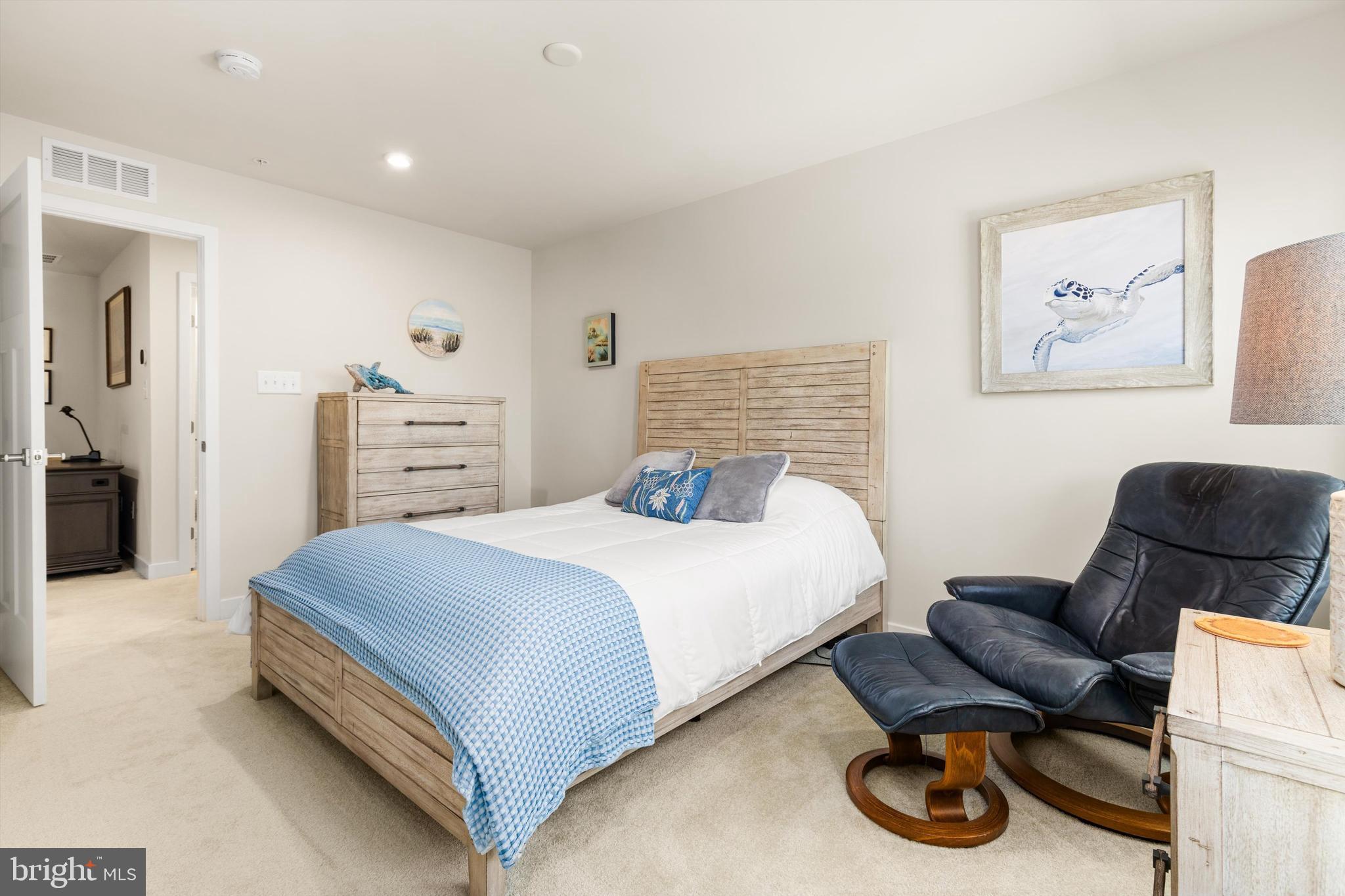 RIVER RUN - Residential