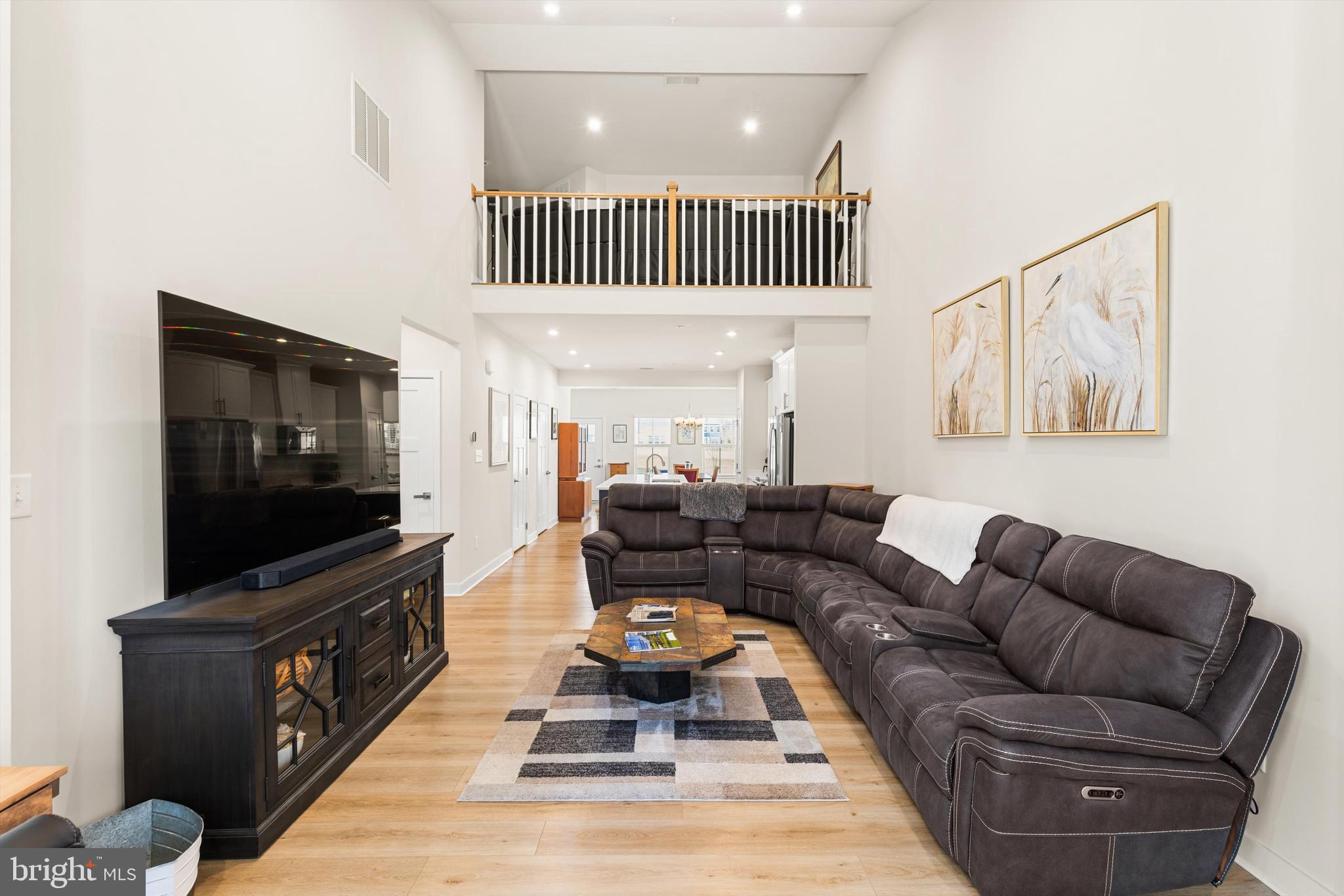 RIVER RUN - Residential