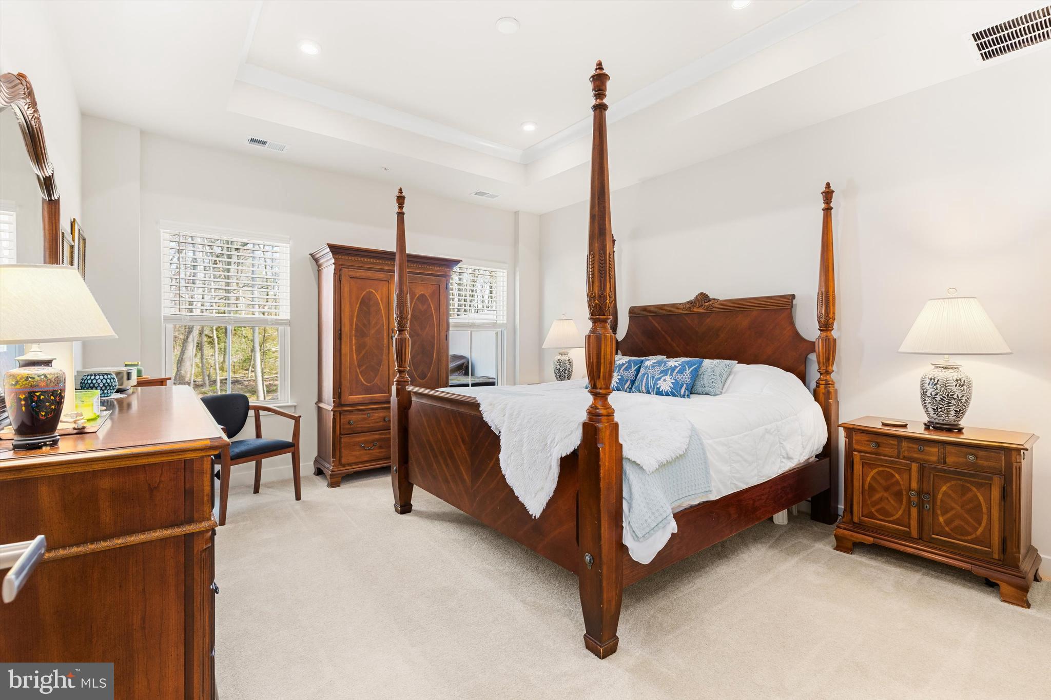 RIVER RUN - Residential