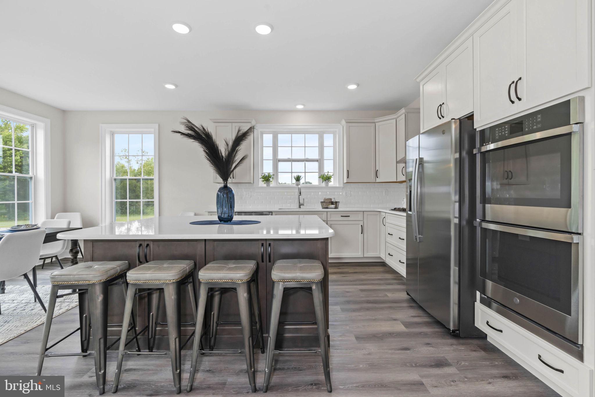 TWIN WILLOWS - Residential