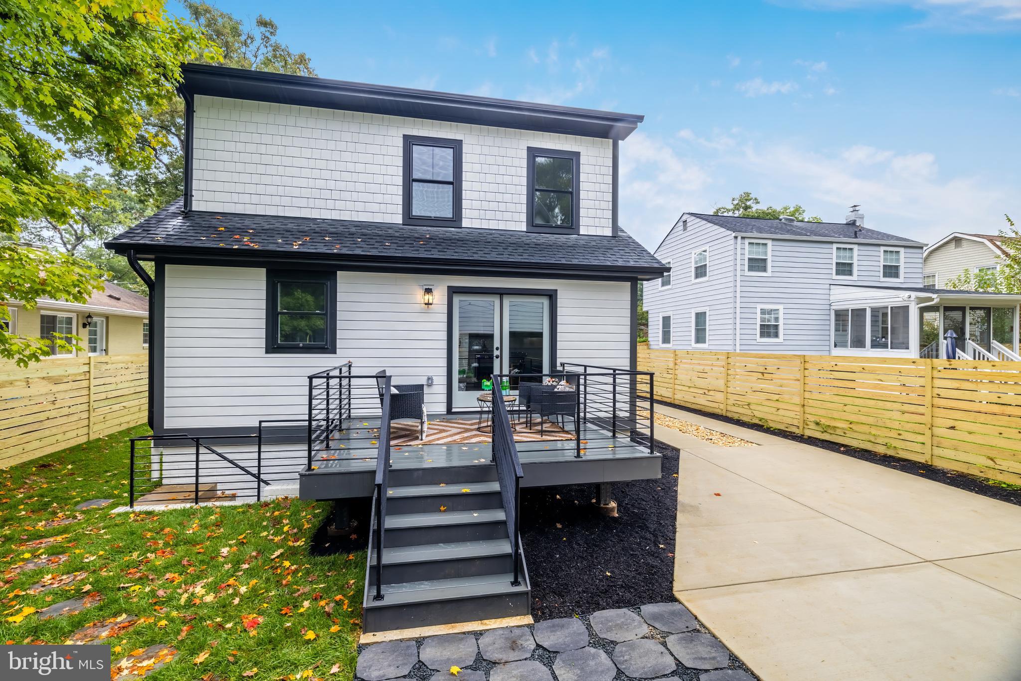 GLENCARLYN - Residential