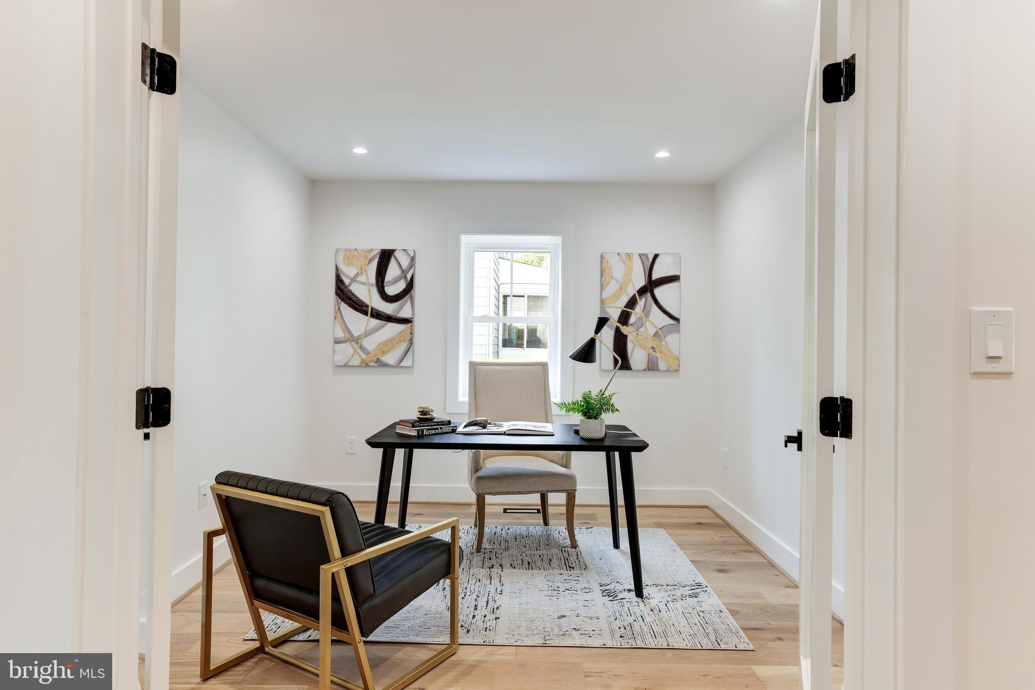 GLENCARLYN - Residential