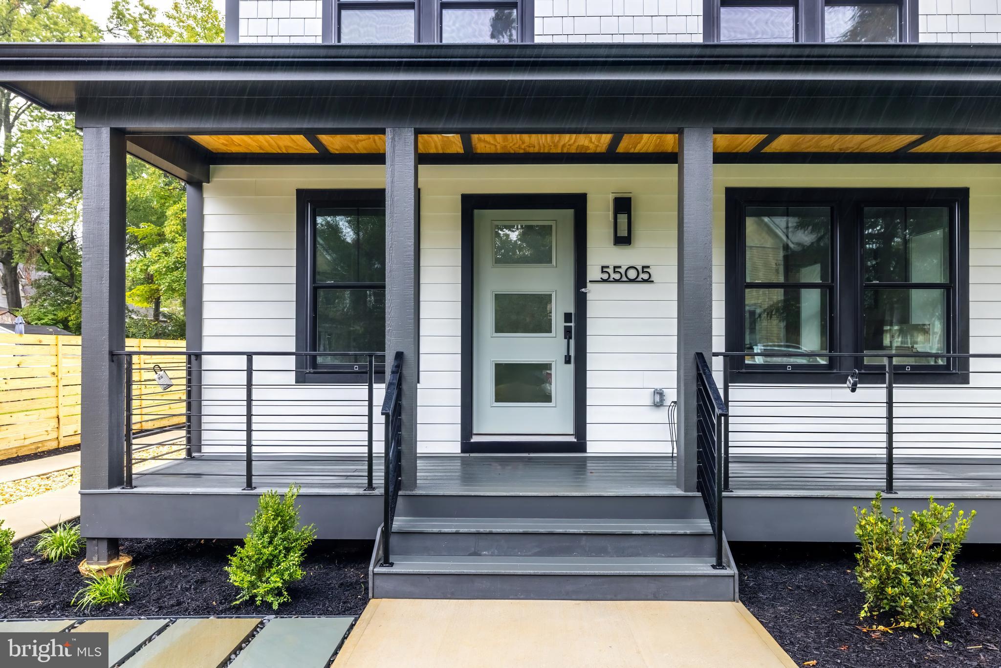 GLENCARLYN - Residential