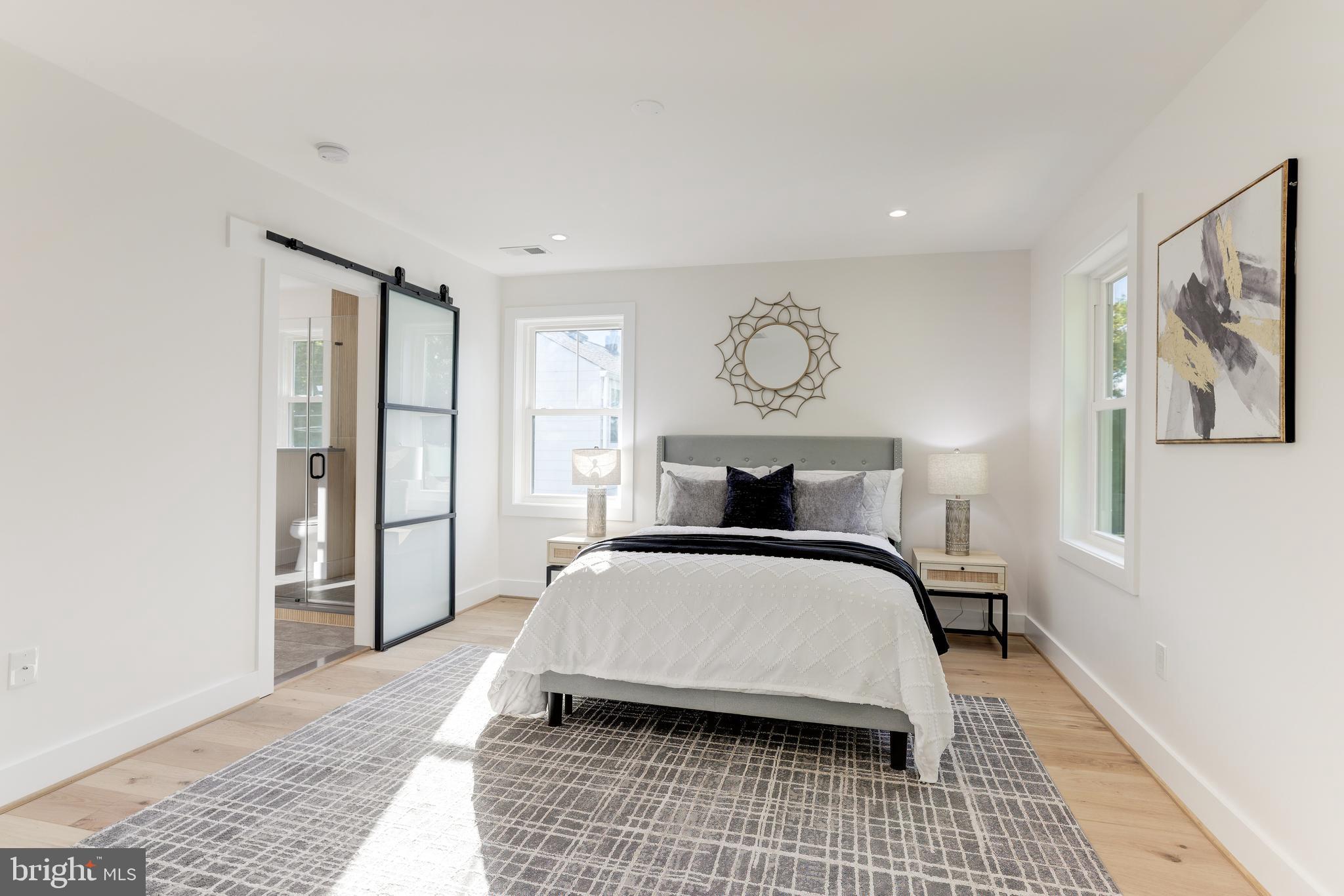 GLENCARLYN - Residential