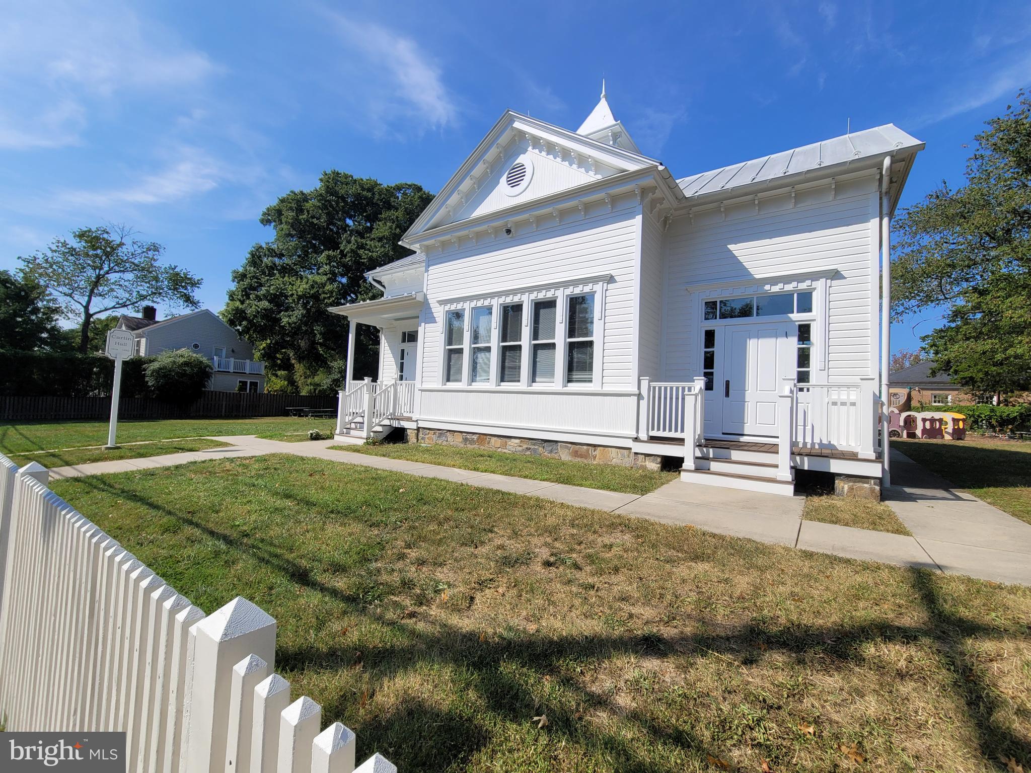 GLENCARLYN - Residential