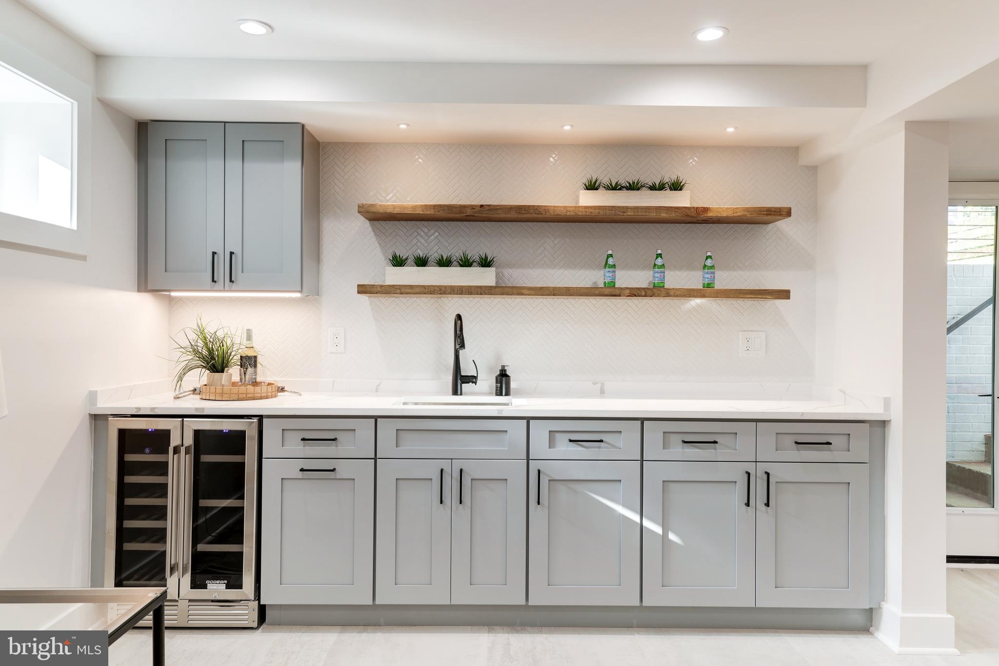 GLENCARLYN - Residential