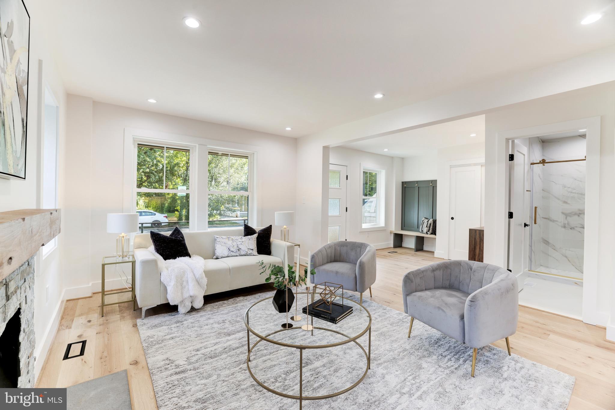 GLENCARLYN - Residential