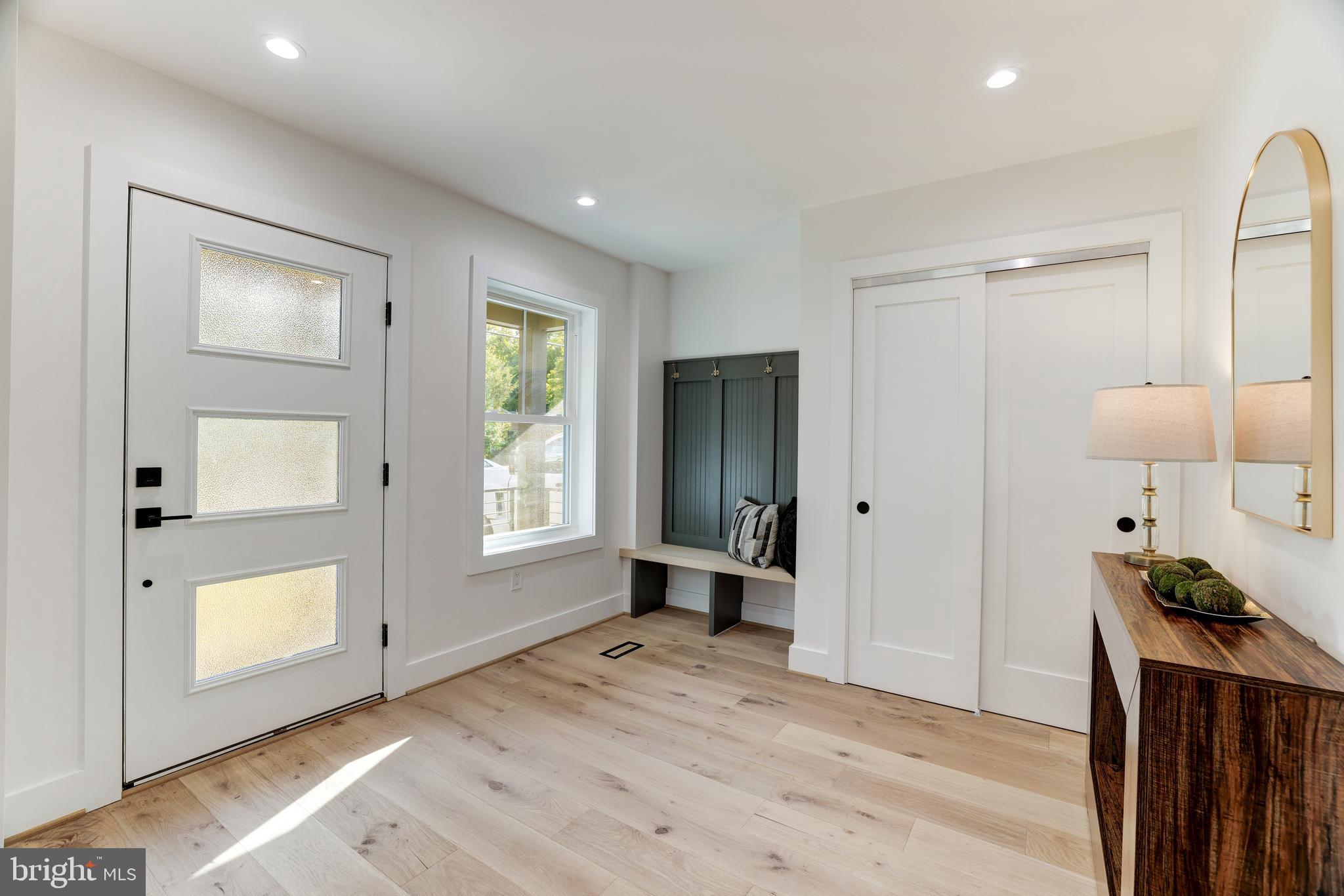 GLENCARLYN - Residential