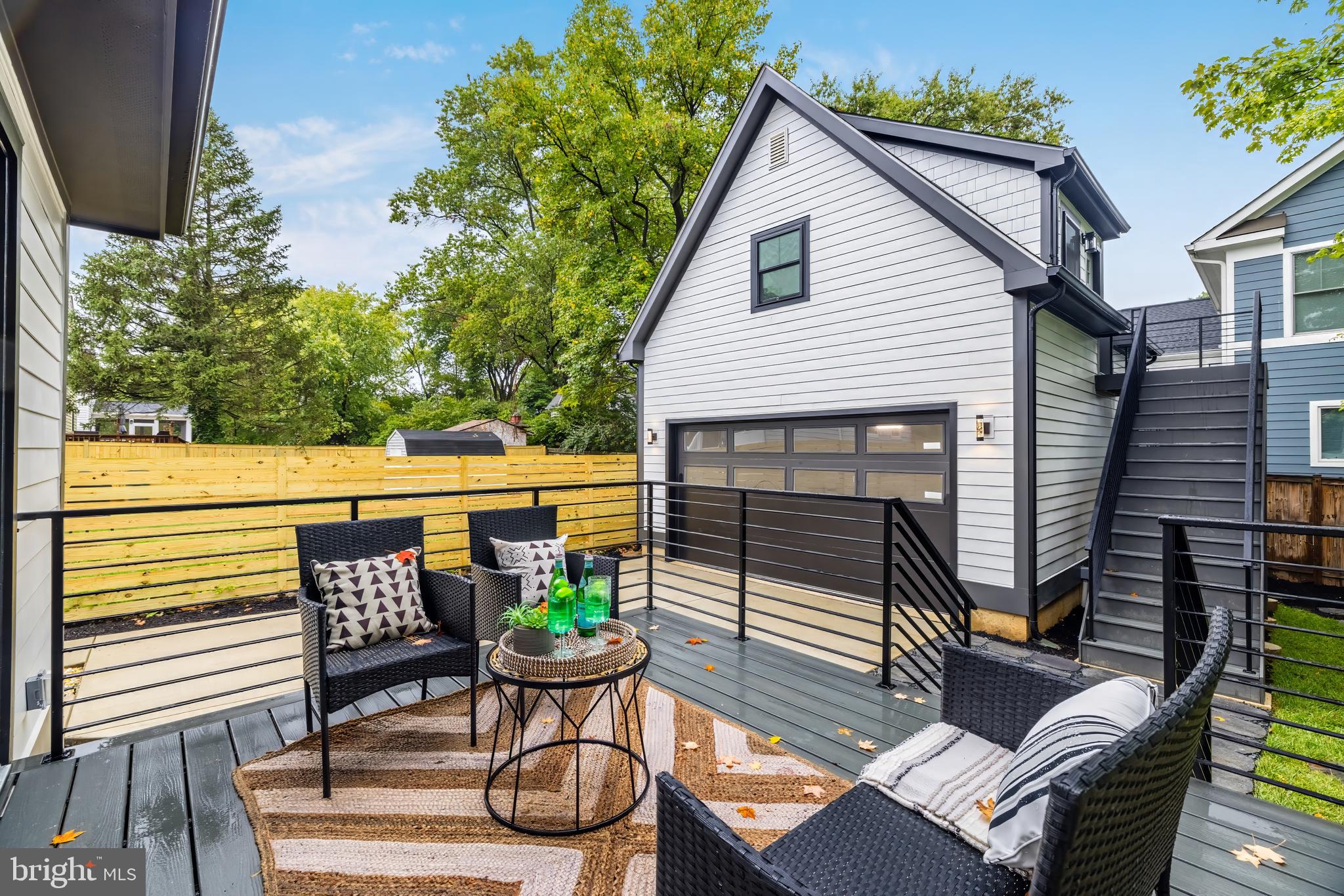 GLENCARLYN - Residential