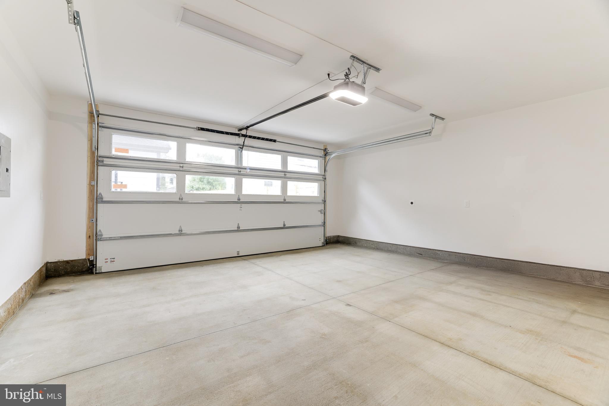 GLENCARLYN - Residential