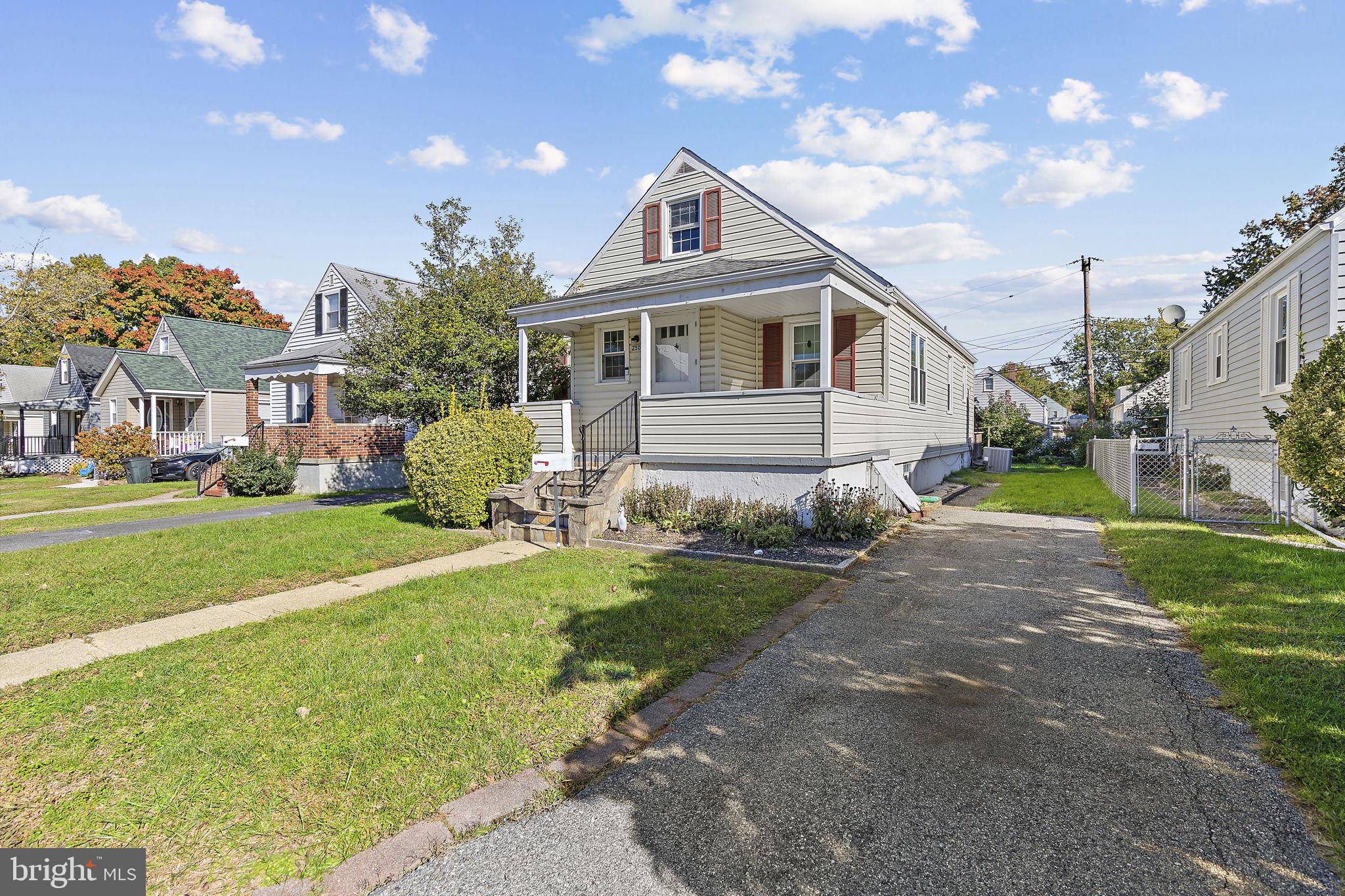 2508 LINWOOD ROAD