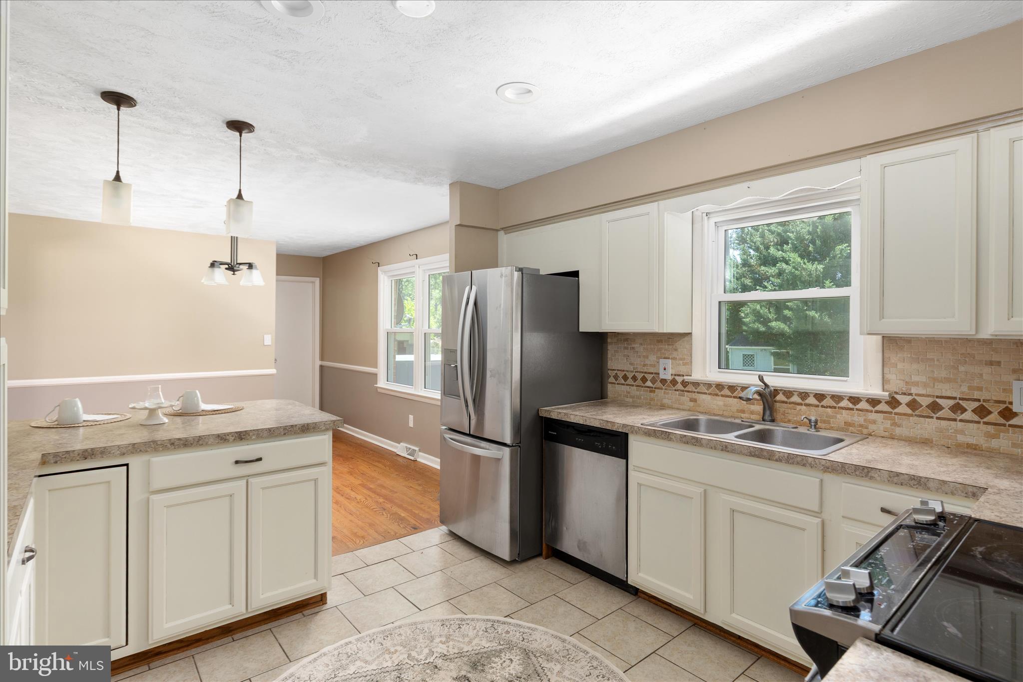 224 FREDERICKTOWNE DRIVE