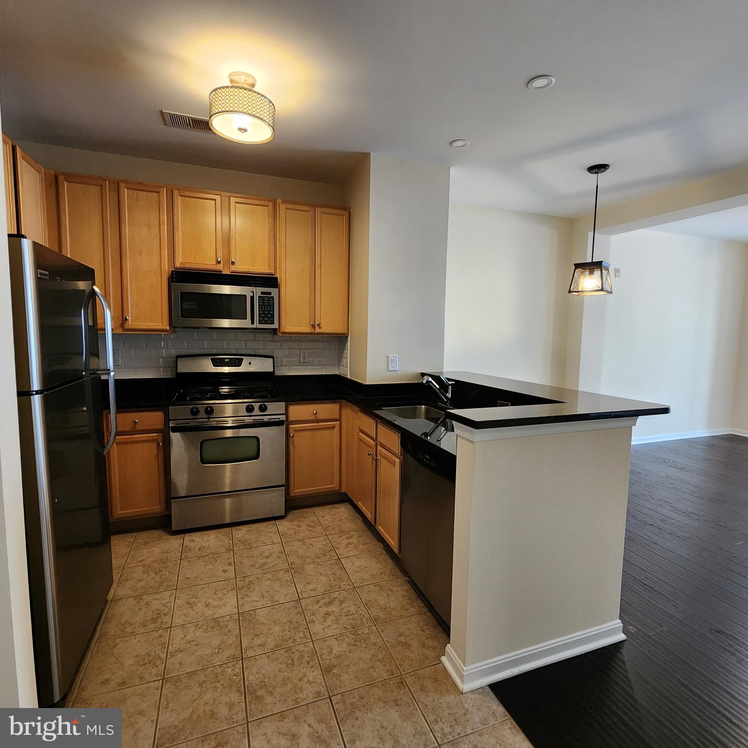 HALSTEAD AT THE METRO - Residential Lease