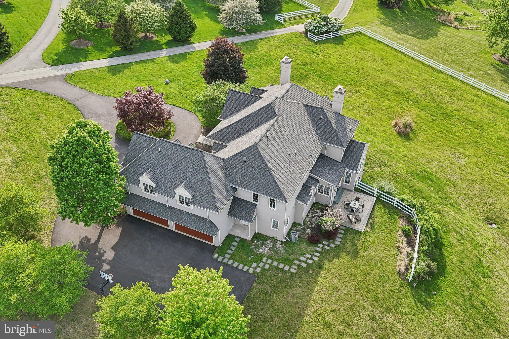 SPRING MEADOW FARM - Residential