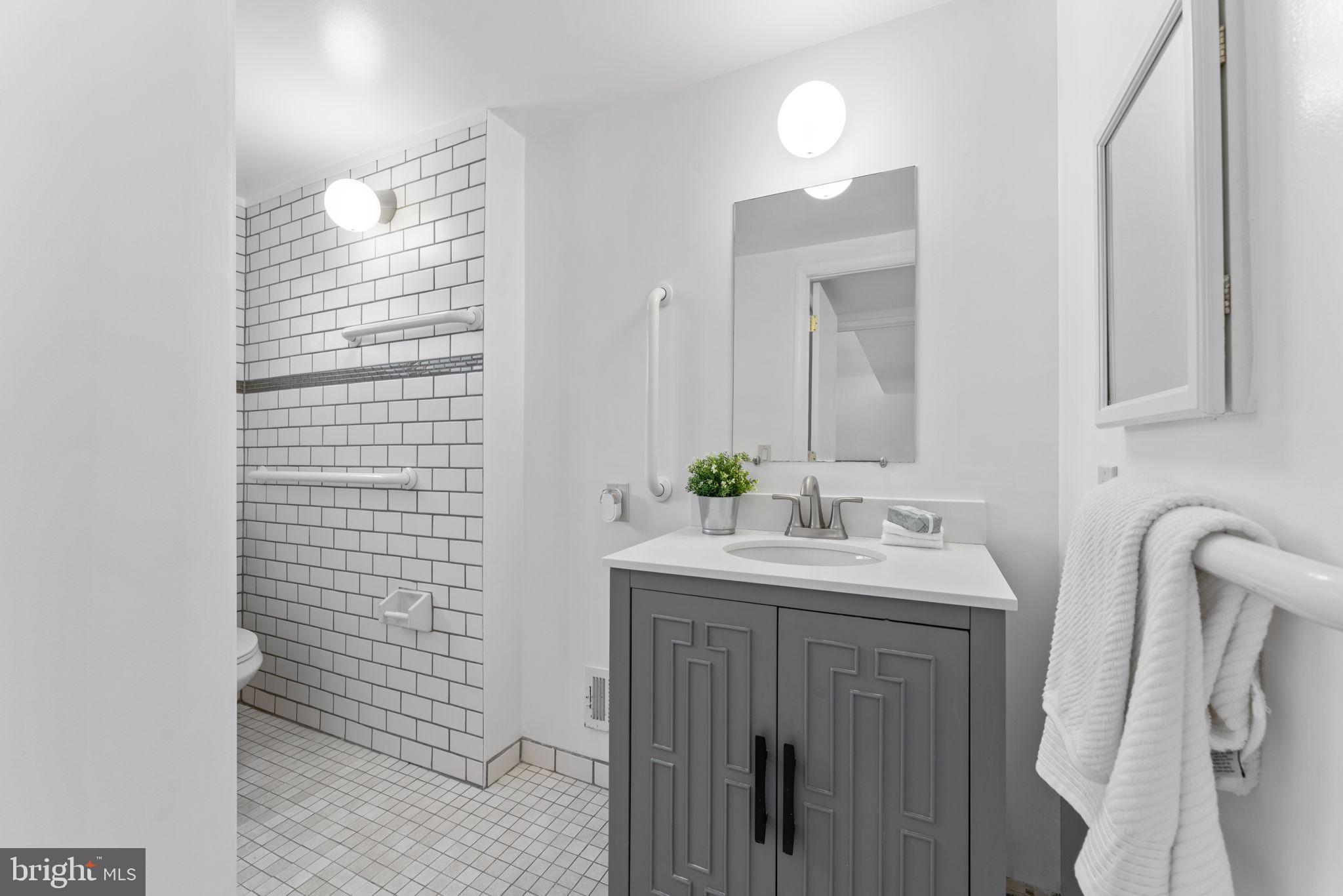 NEW MARK COMMONS - Residential