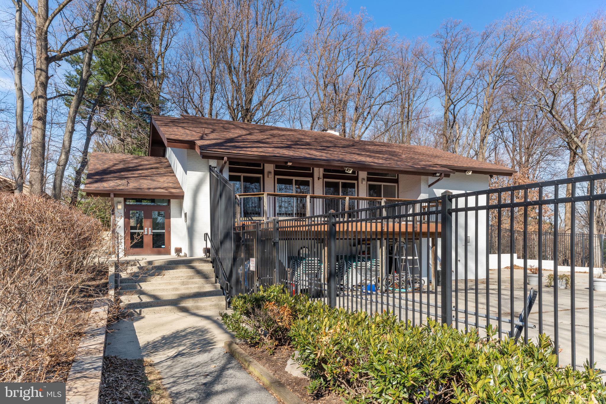 NEW MARK COMMONS - Residential