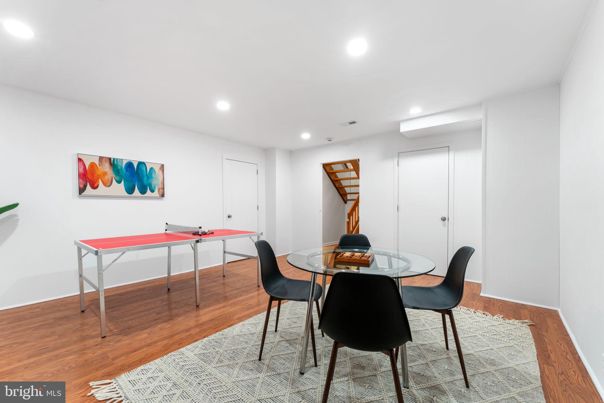 NEW MARK COMMONS - Residential