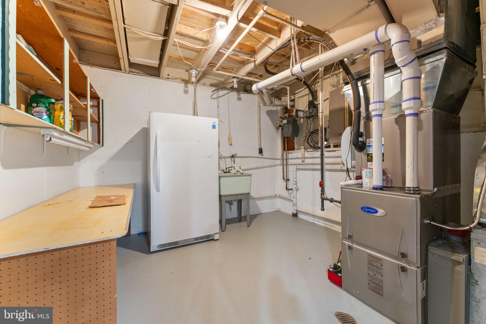 NEW MARK COMMONS - Residential