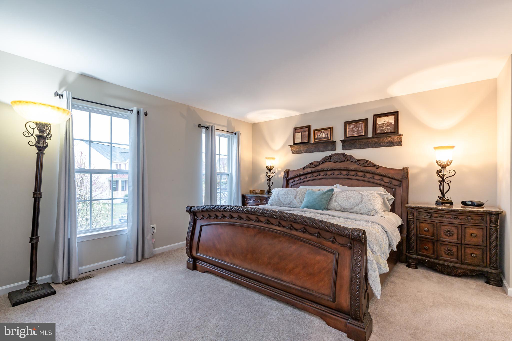 KINGSRIDGE ESTATES - Residential