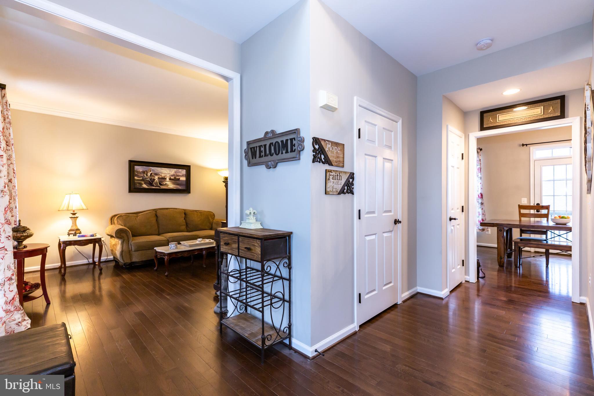 KINGSRIDGE ESTATES - Residential