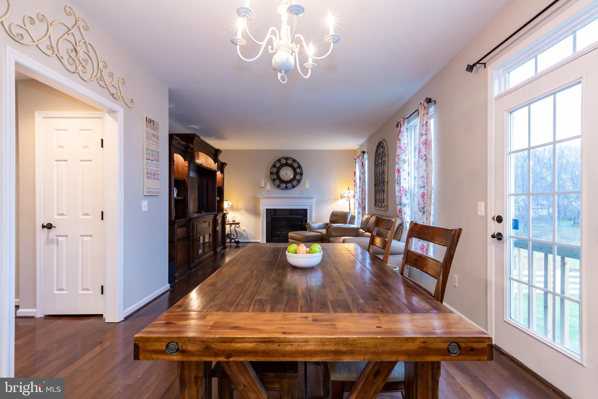 KINGSRIDGE ESTATES - Residential