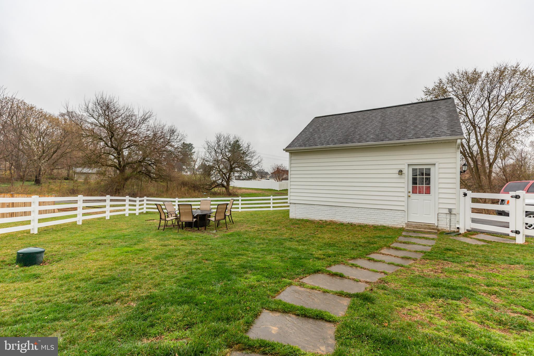 KINGSRIDGE ESTATES - Residential