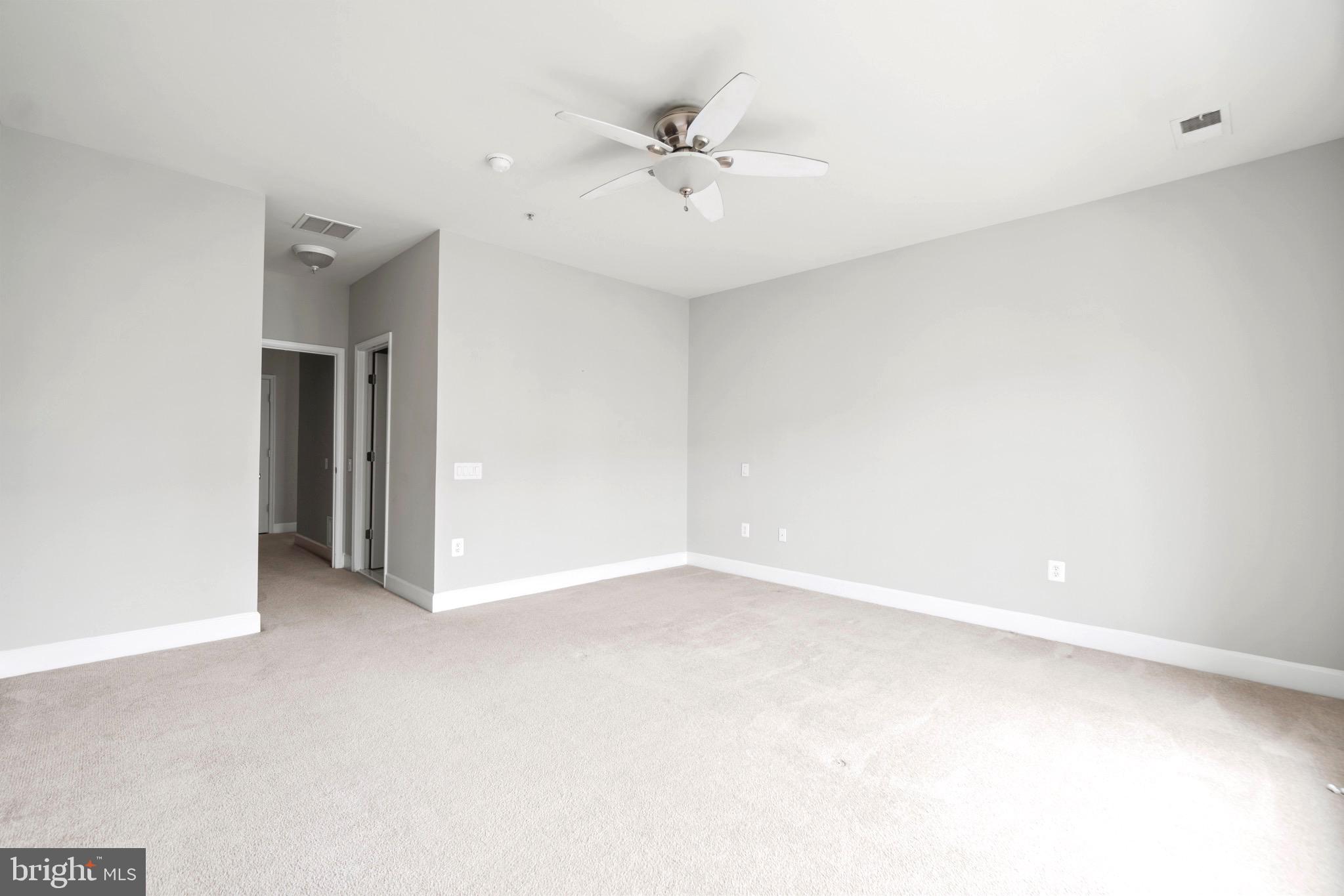 POTOMAC CLUB - Residential Lease