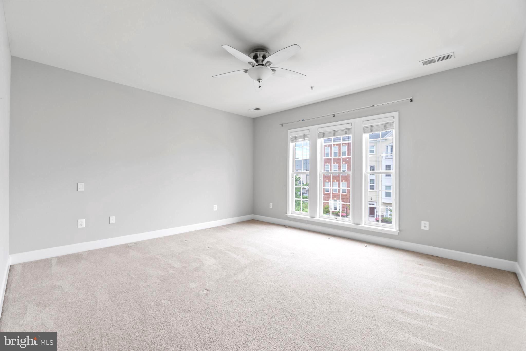 POTOMAC CLUB - Residential Lease