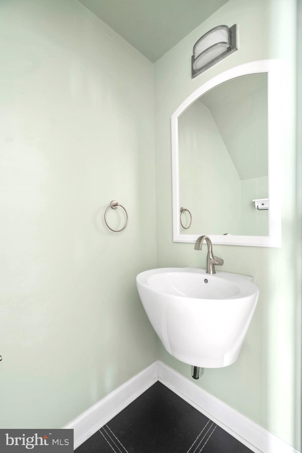 POTOMAC CLUB - Residential Lease