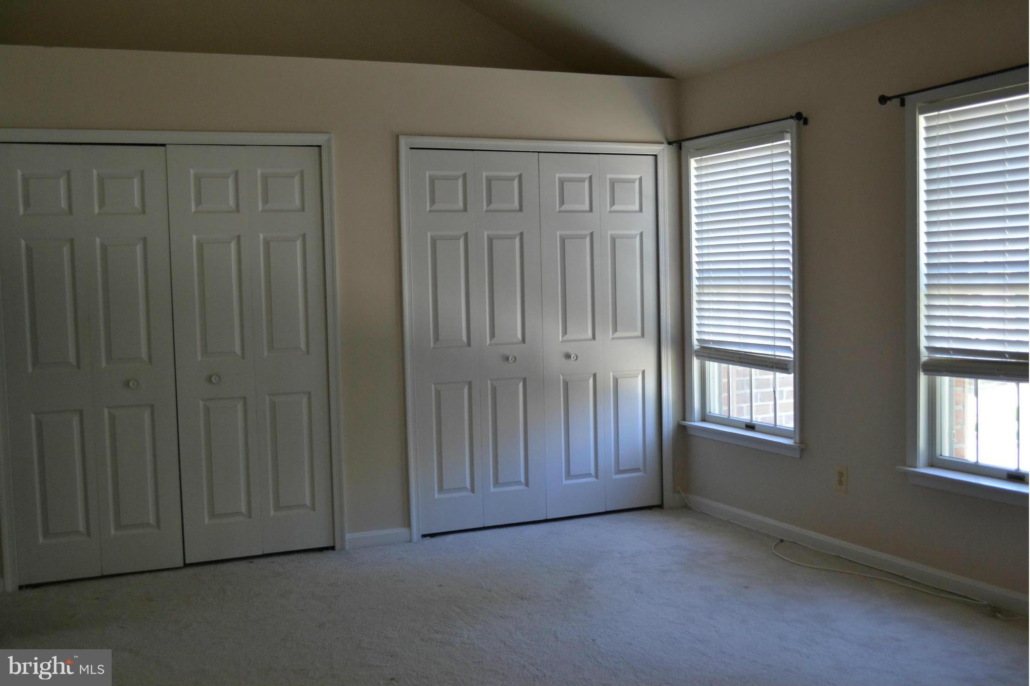 GOUCHER WOODS - Residential Lease