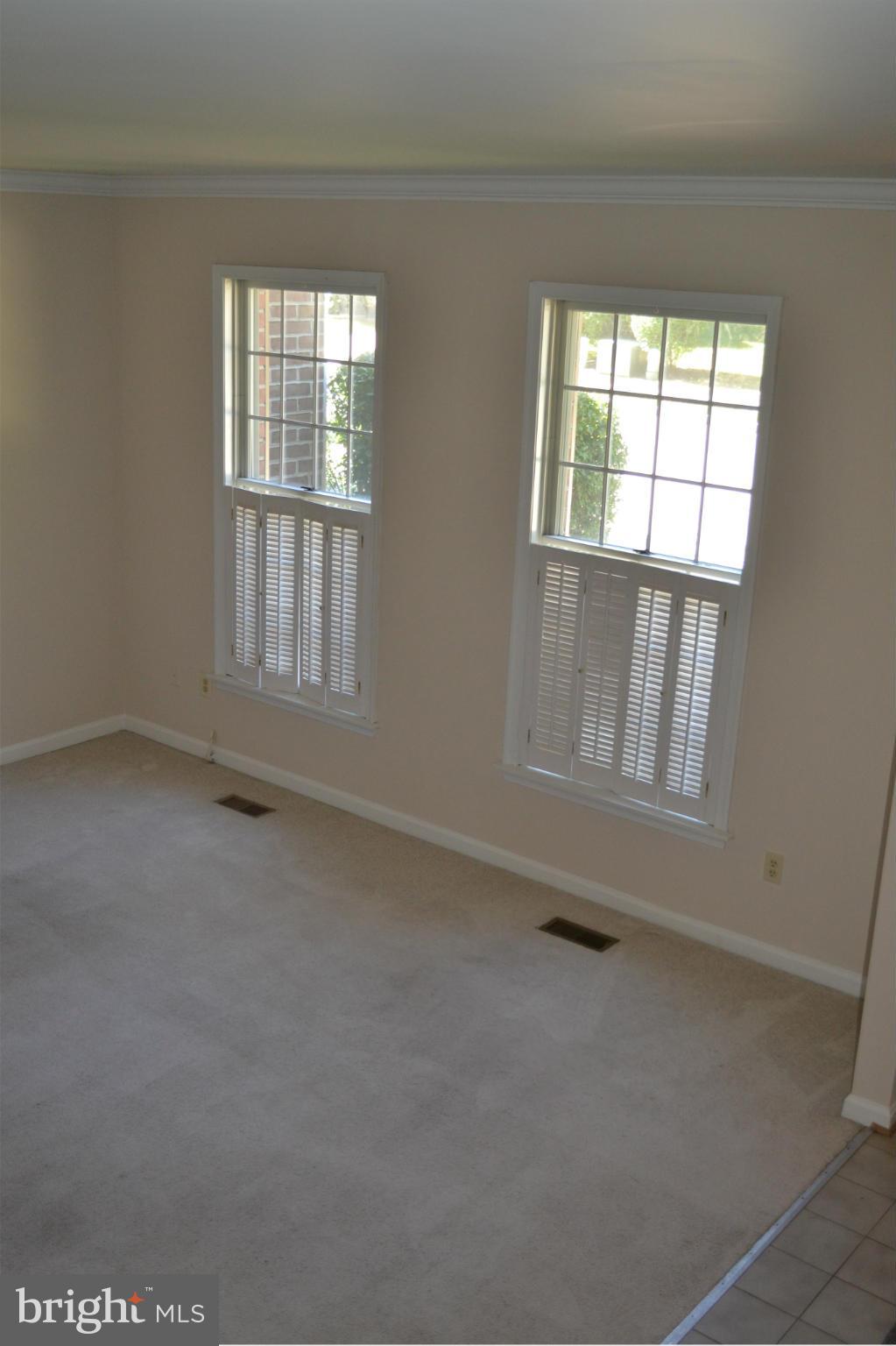 GOUCHER WOODS - Residential Lease