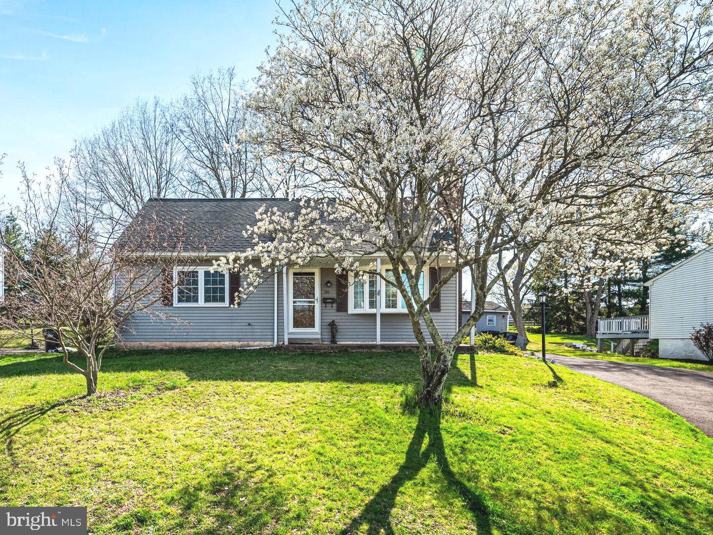 INDIAN VAL MDWS - Residential