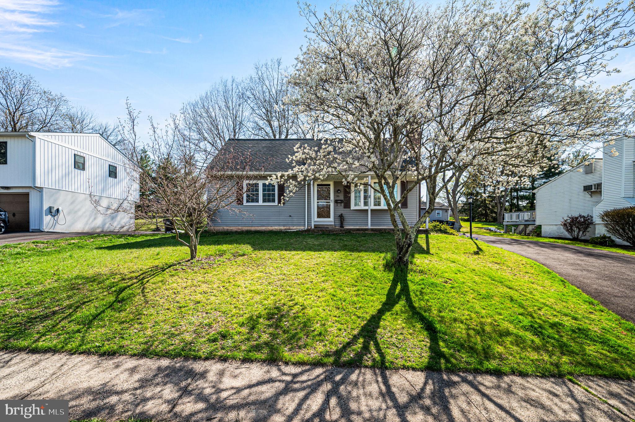 INDIAN VAL MDWS - Residential