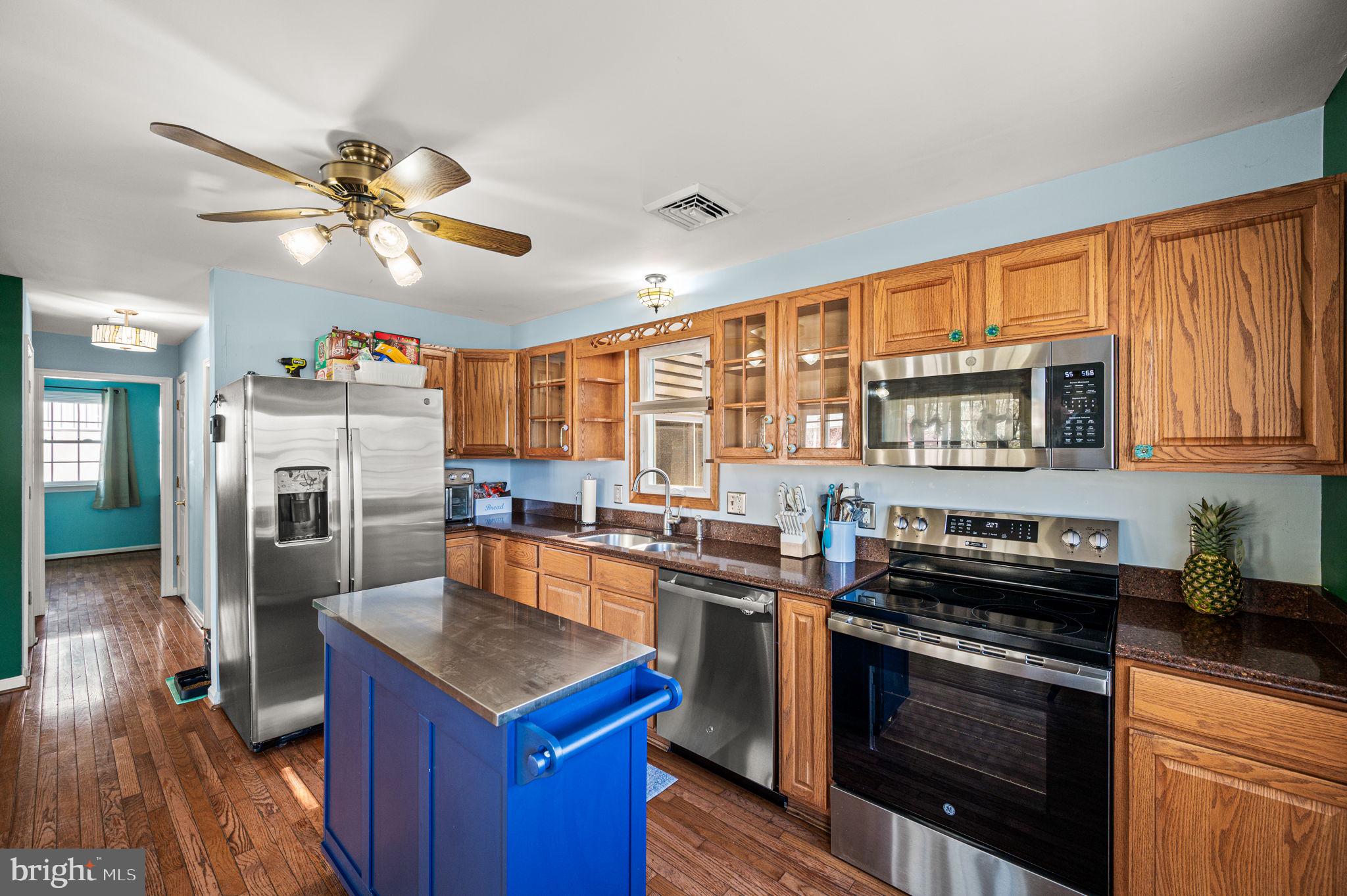 INDIAN VAL MDWS - Residential