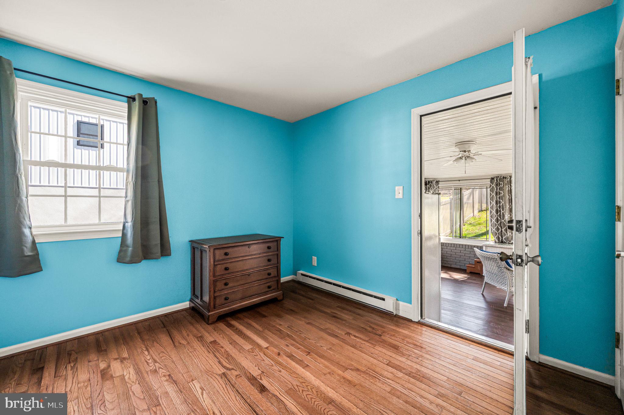 INDIAN VAL MDWS - Residential