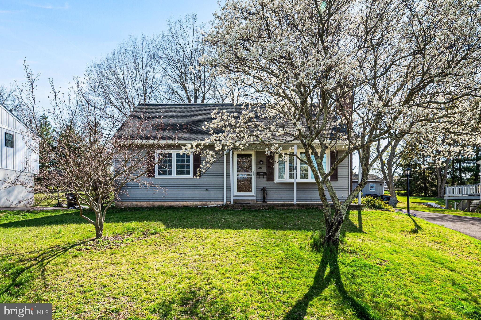 INDIAN VAL MDWS - Residential