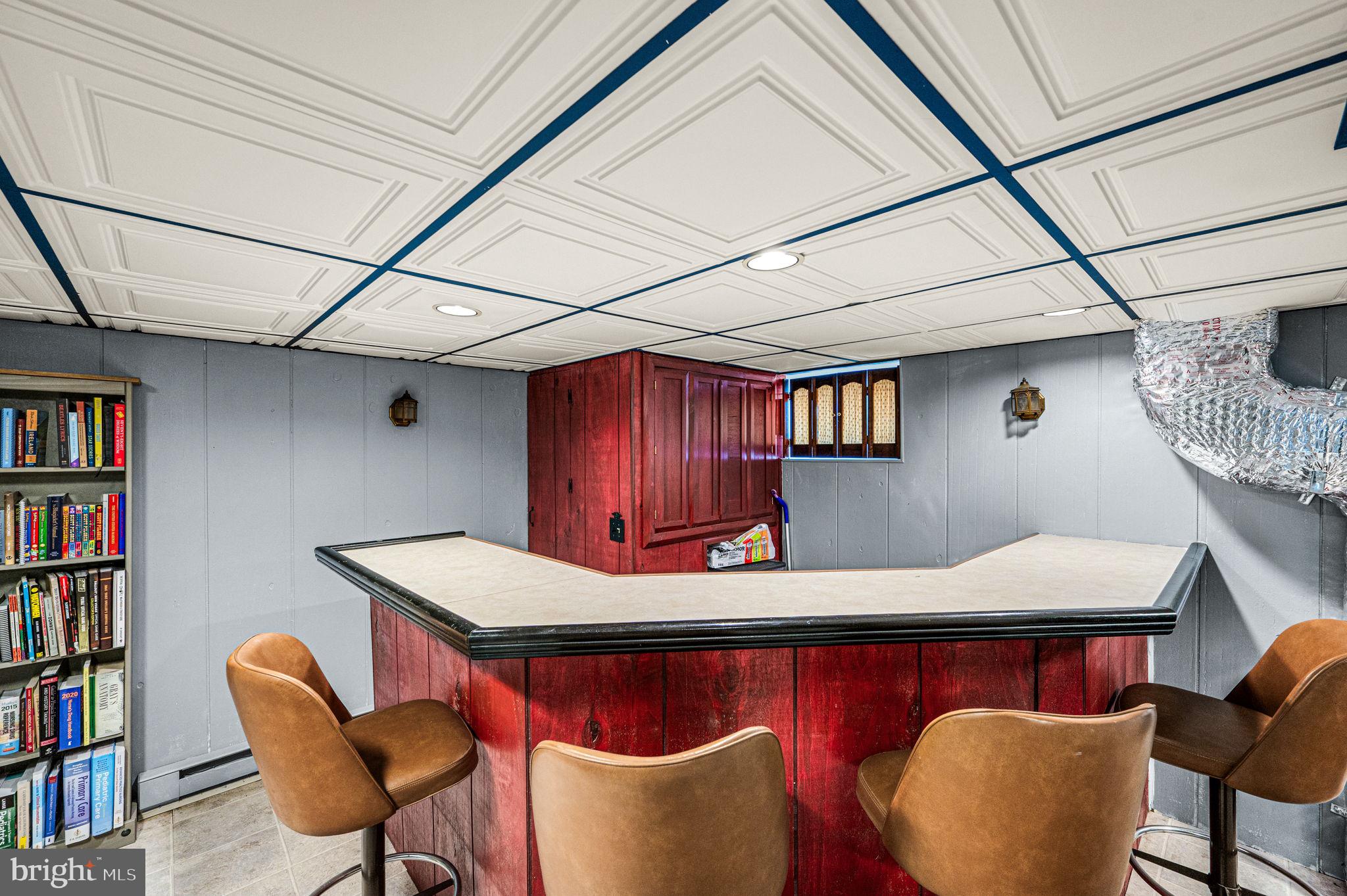 INDIAN VAL MDWS - Residential